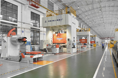 东方电机数字化车间通过验收，以“未来工厂”引领发电设备智能制造新纪元